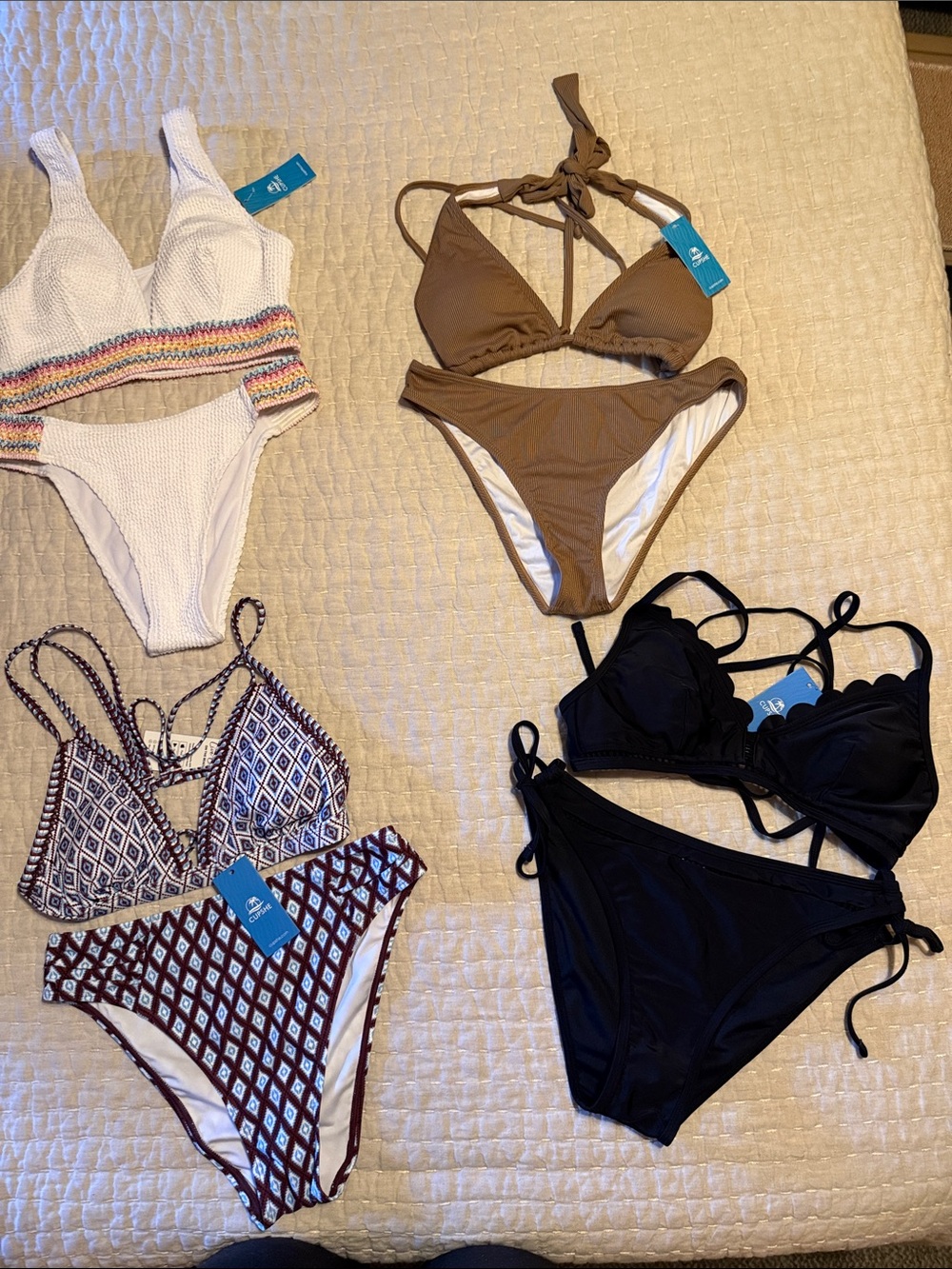 Bundle of 4 CUPSHE bikinis 👙